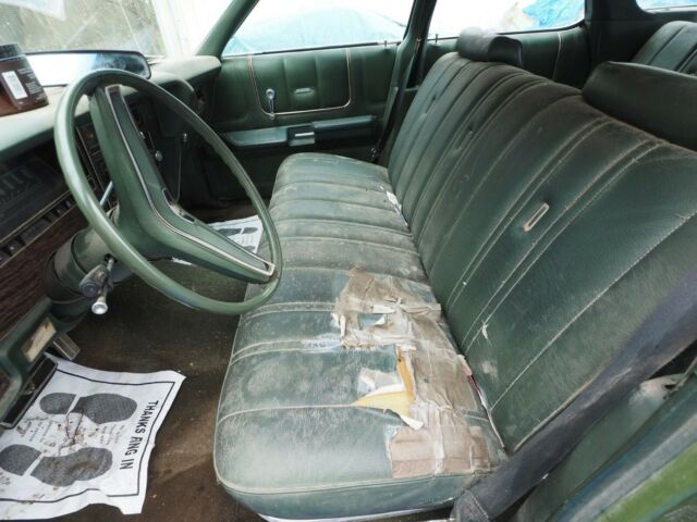 Ford Crown Victoria 1974 image number 36