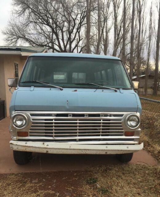 Ford E-Series Van 1970 image number 2