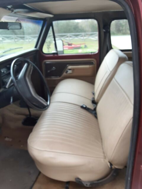 Ford F-250 1979 image number 26