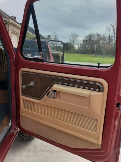 Ford F-250 1979 image number 31