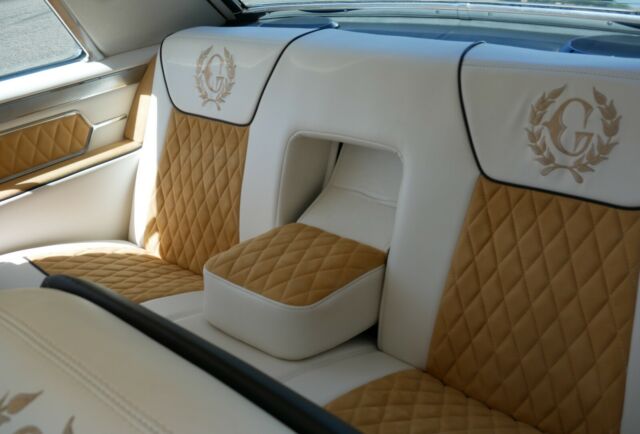 Cadillac DeVille 1965 image number 18