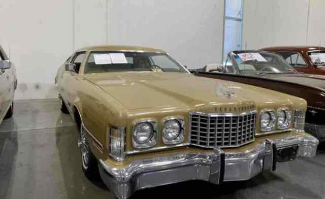 Ford Thunderbird 1973 image number 2
