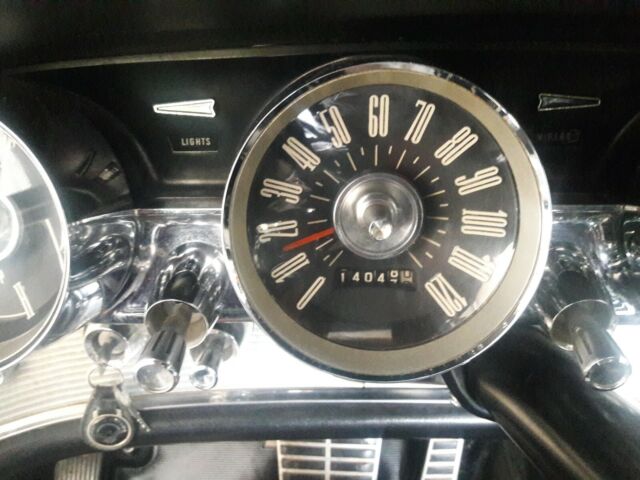 Ford Thunderbird 1963 image number 16