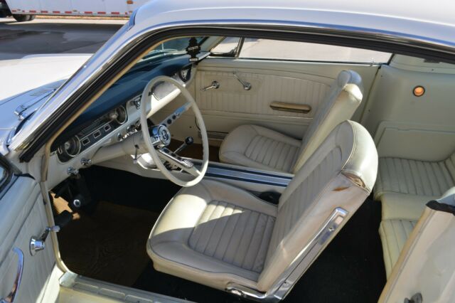 Ford Mustang 1965 image number 14