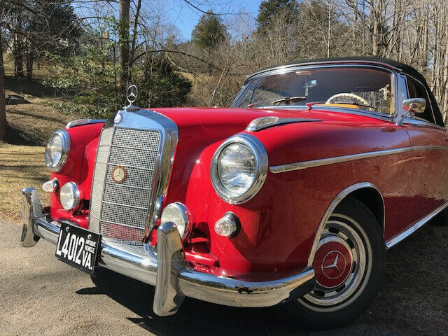 Mercedes-Benz 200-Series 1960 image number 9