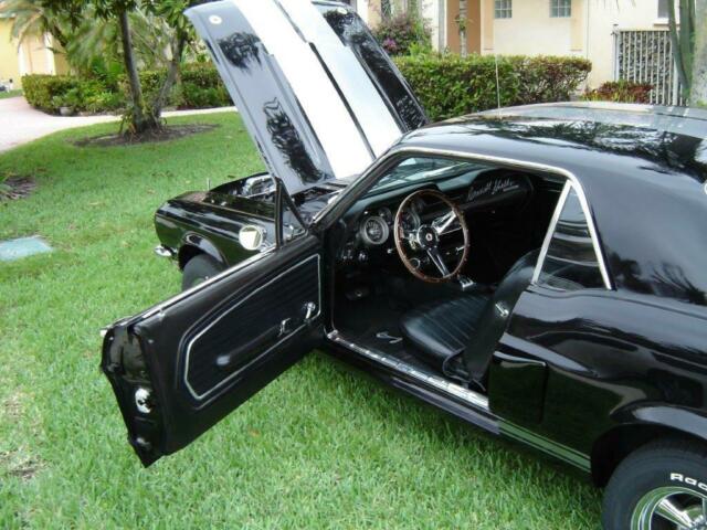 Ford Mustang 1968 image number 16