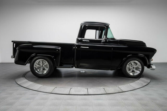 Chevrolet 3100 Pickup 1957 image number 4