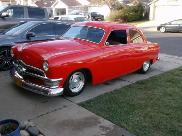 Ford Deluxe 1950 image number 9