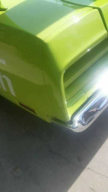 Plymouth Road Runner 1970 image number 21