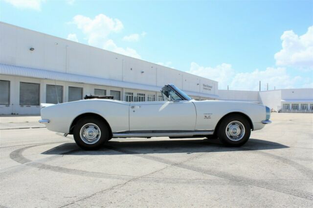 Chevrolet Camaro 1967 image number 1