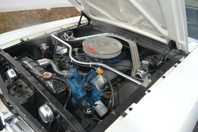 Ford Mustang 1966 image number 14