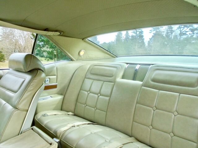 Buick Riviera 1969 image number 13