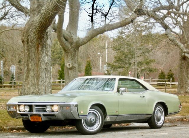 Buick Riviera 1969 image number 17