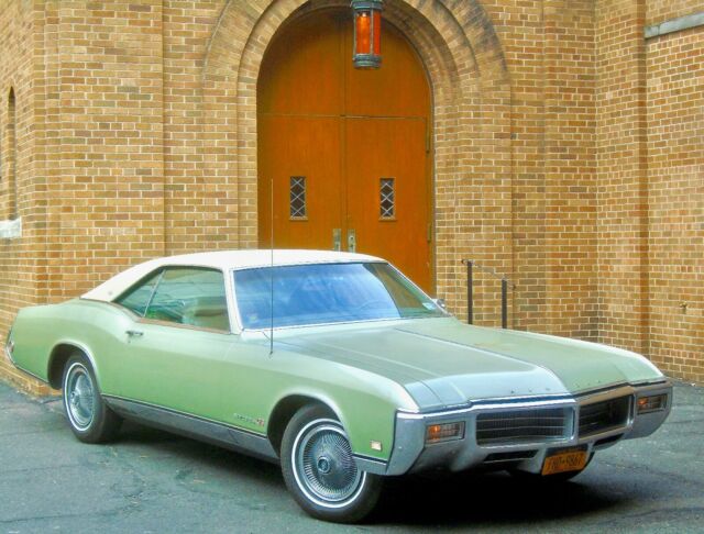 Buick Riviera 1969 image number 29