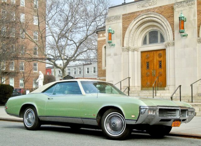 Buick Riviera 1969 image number 32