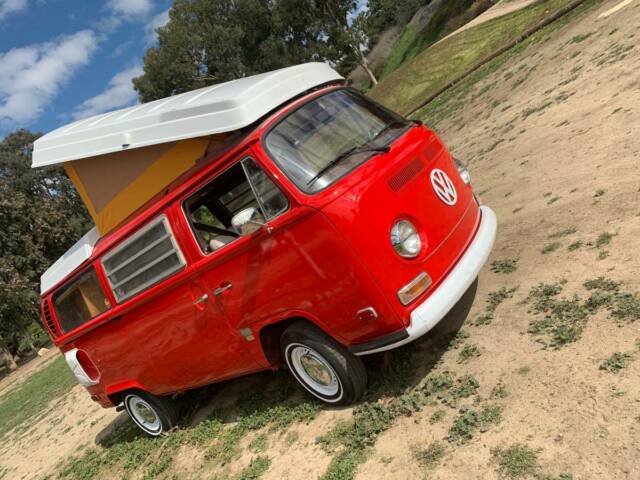 Volkswagen Bus/Vanagon 1971 image number 11
