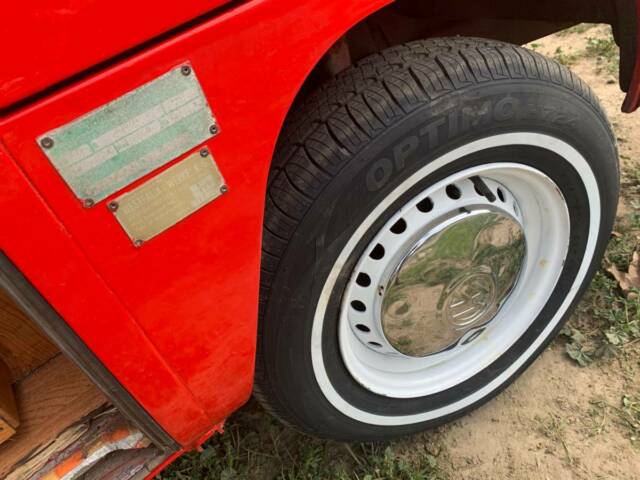 Volkswagen Bus/Vanagon 1971 image number 19