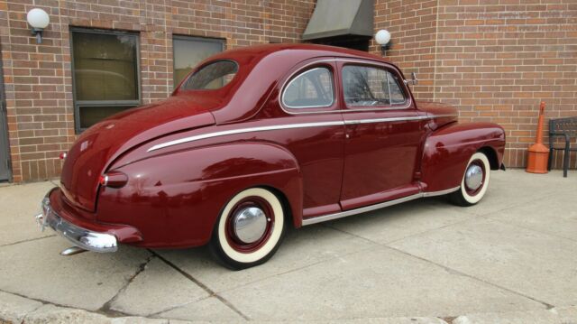 Ford Super Deluxe 1946 image number 4
