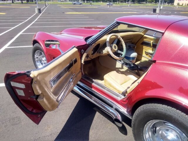 Chevrolet Corvette 1977 image number 5