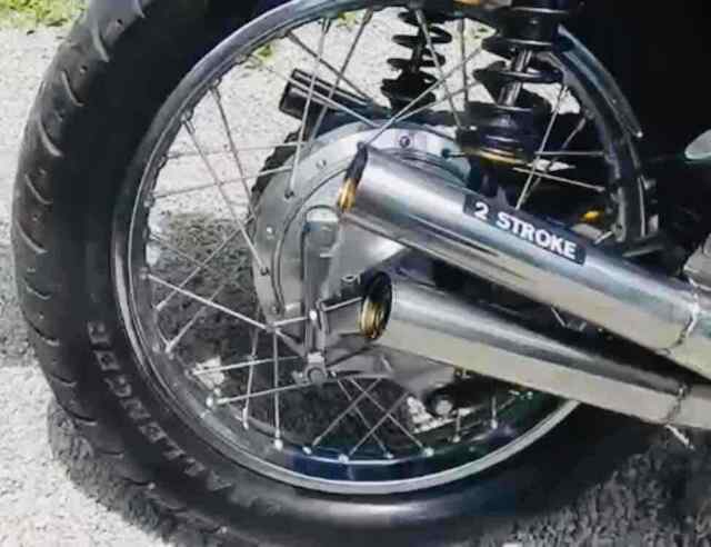 Suzuki GT 750 1976 image number 23