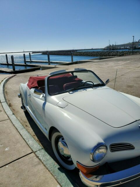 Volkswagen Karmann Ghia 1972 image number 12