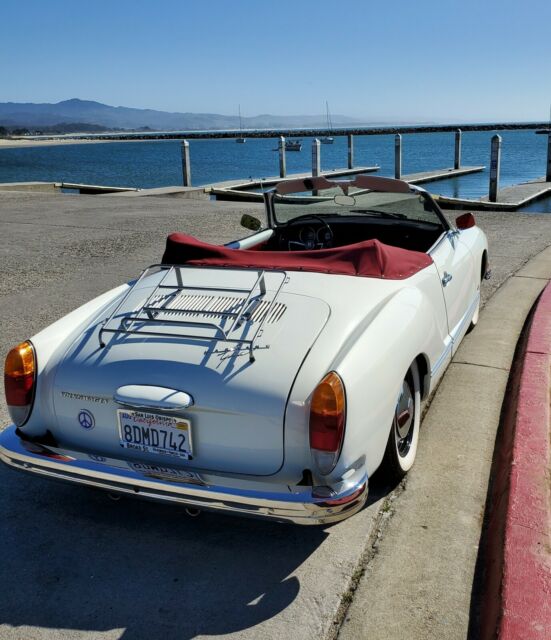 Volkswagen Karmann Ghia 1972 image number 18