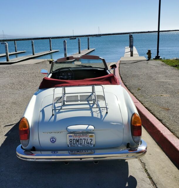 Volkswagen Karmann Ghia 1972 image number 19