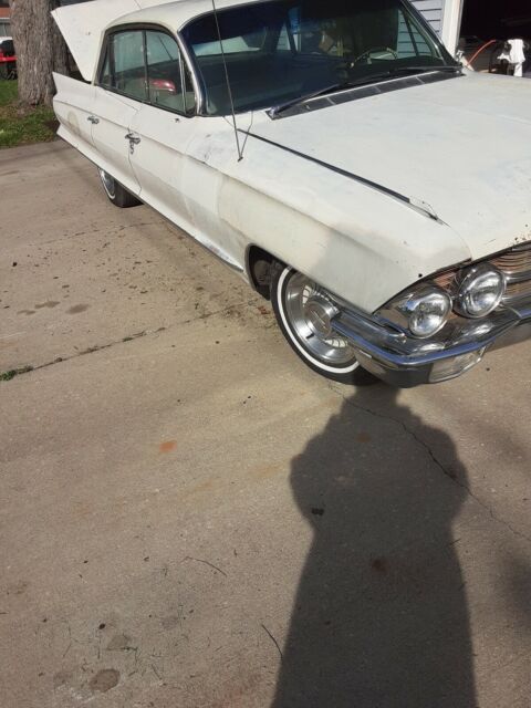 Cadillac Series 62 1962 image number 6