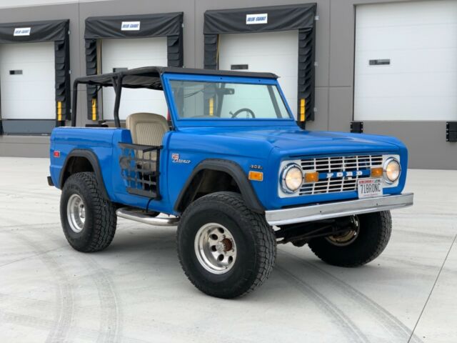 Ford Bronco 1971 image number 0