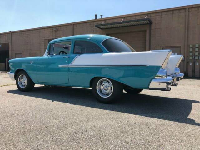 Chevrolet Bel Air/150/210 1957 image number 26