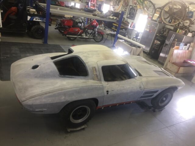 Chevrolet Corvette 1963 image number 4