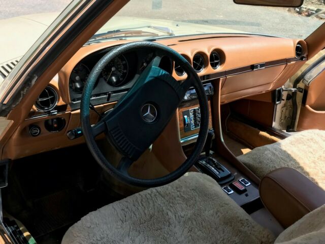 Mercedes-Benz SL-Class 1978 image number 22