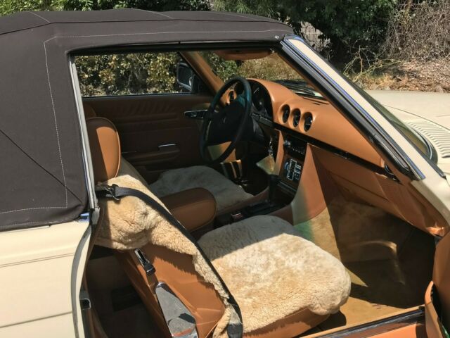 Mercedes-Benz SL-Class 1978 image number 9