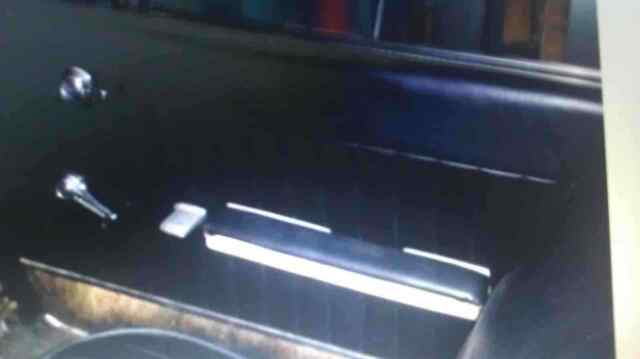 Chevrolet Impala 1963 image number 37