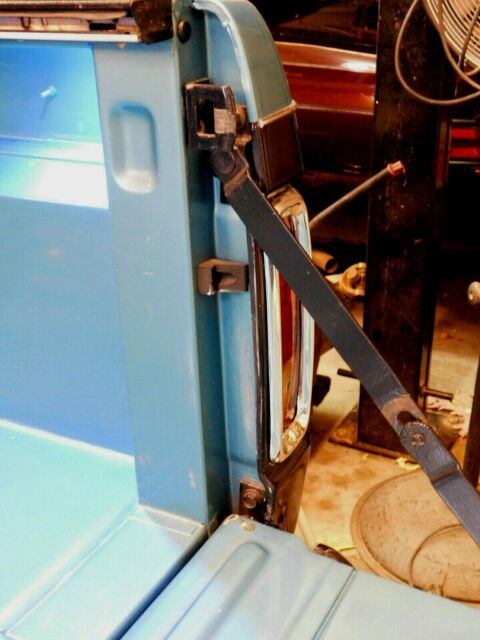 Ford F-100 1965 image number 9