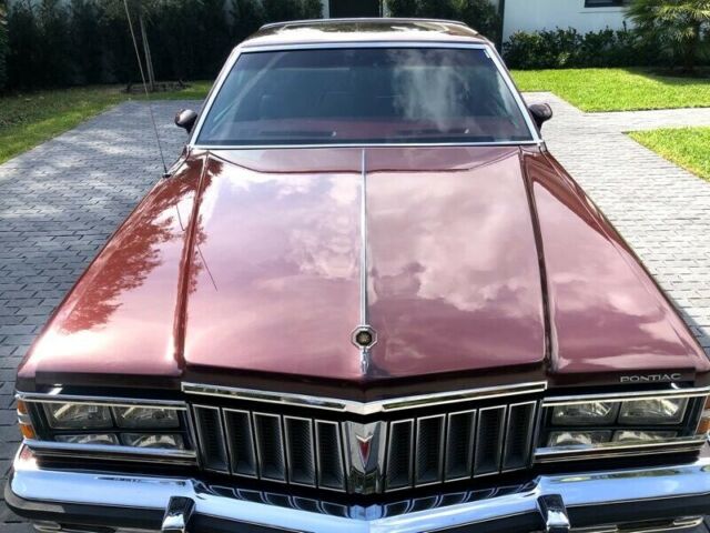 Pontiac Bonneville 1979 image number 43