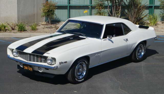 Chevrolet Camaro 1969 image number 15