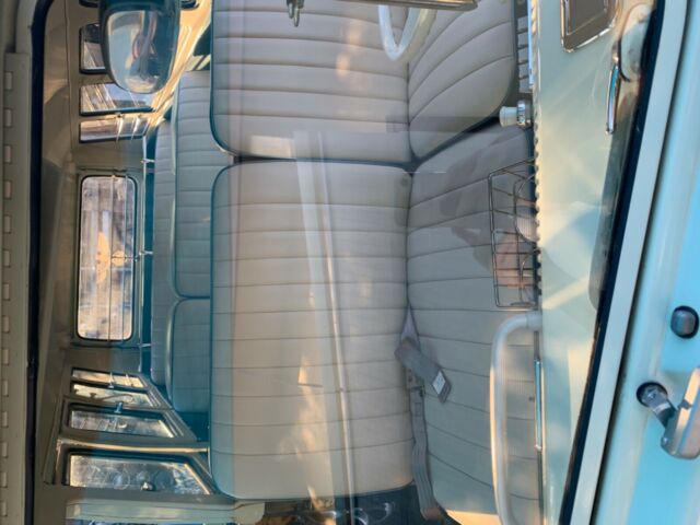 Volkswagen Bus/Vanagon 1964 image number 10