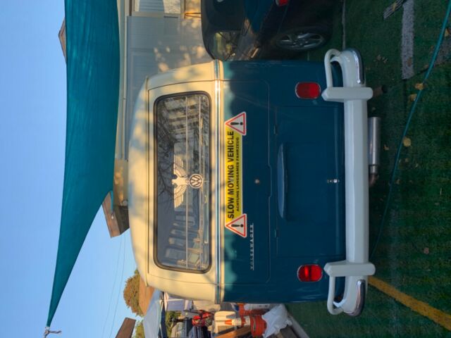 Volkswagen Bus/Vanagon 1964 image number 24