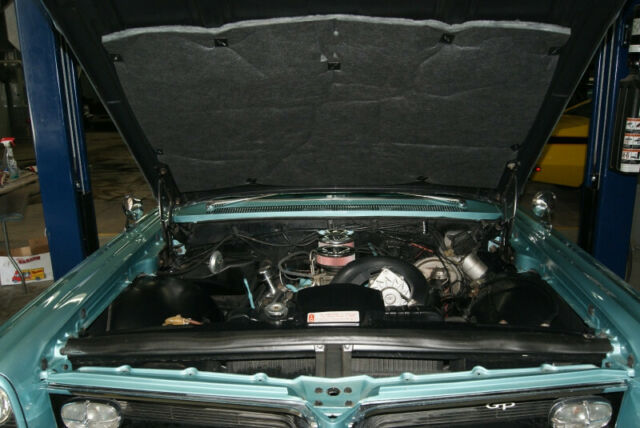 Pontiac Grand Prix 1964 image number 17