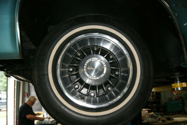 Pontiac Grand Prix 1964 image number 47