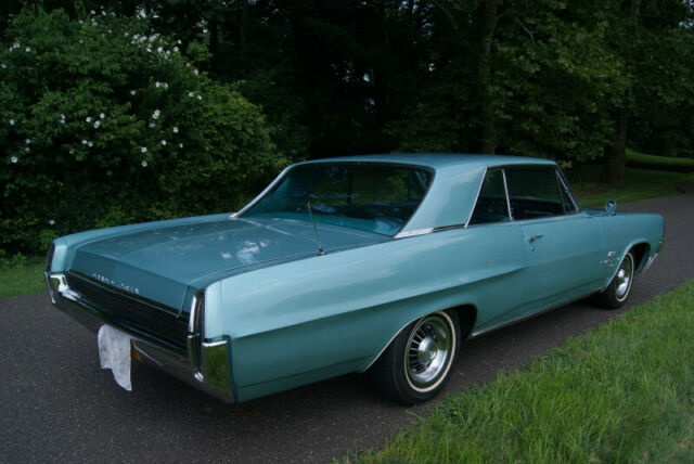 Pontiac Grand Prix 1964 image number 9