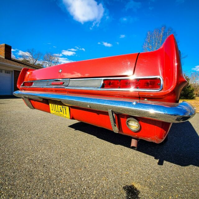 Pontiac Le Mans 1963 image number 26