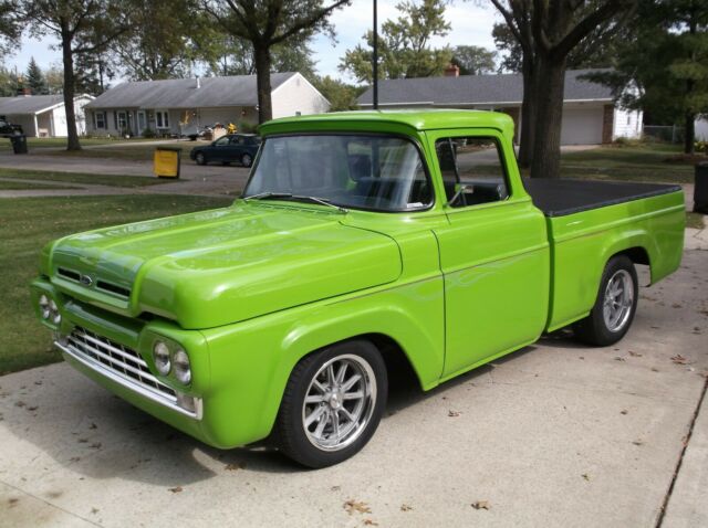 Ford F-100 1960 image number 19