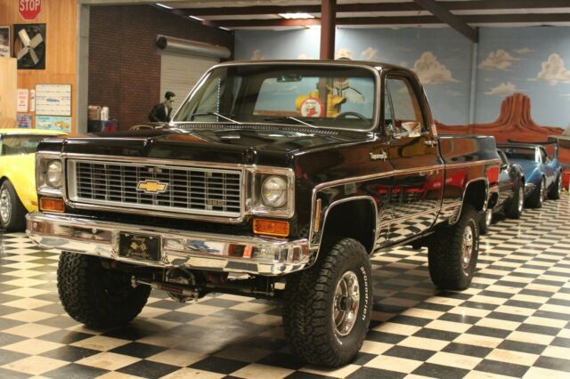 Chevrolet C/K Pickup 1500 1973 image number 16