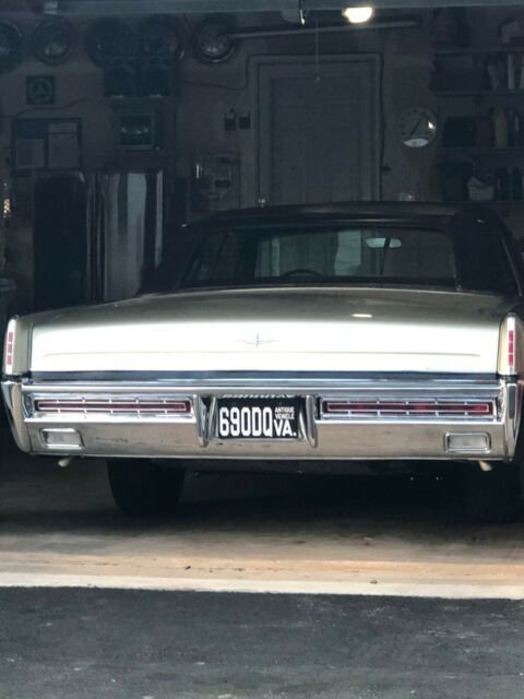 Lincoln Continental 1967 image number 8