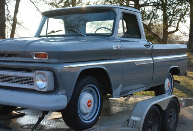 Chevrolet C-10 1965 image number 10
