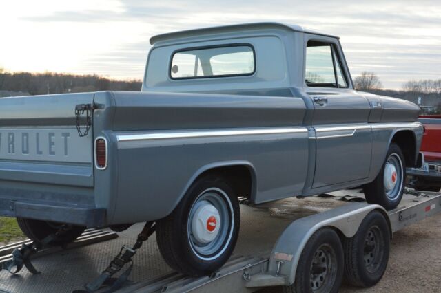 Chevrolet C-10 1965 image number 37