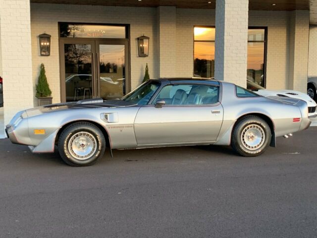 Pontiac Firebird 1979 image number 27