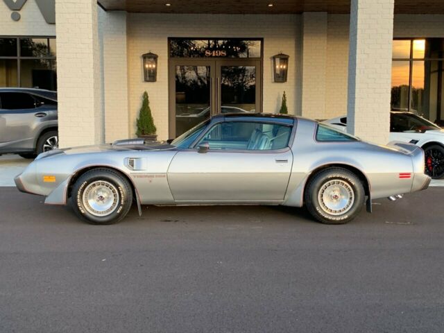 Pontiac Firebird 1979 image number 4